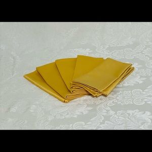 Gold Napkins. Lot of 5.